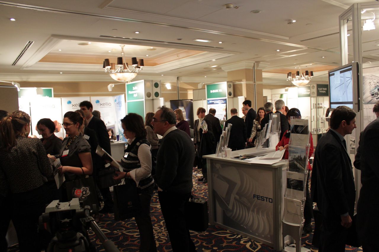 Networking area at PHARM Connect Building relationships - pharmaceutical industry Europe