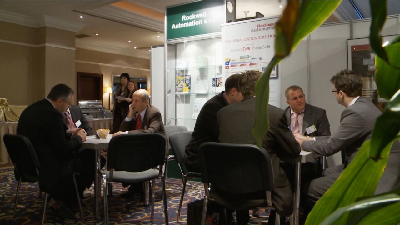 Meeting at PHARM Connect Finding pharmaceutical suppliers Europe